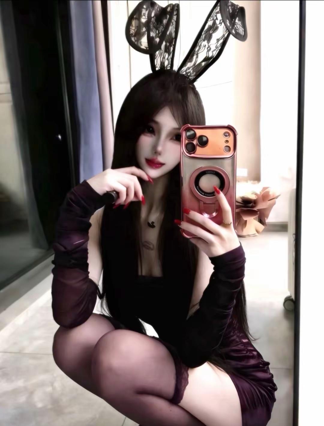 叫妈妈太低级了 跪在地上给我念你和那女的的聊天记录女神