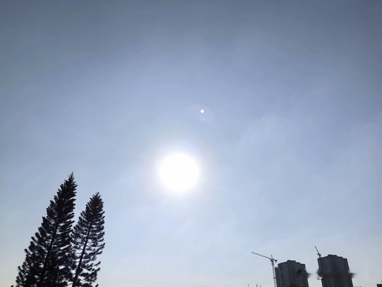 再度重现36℃高温！广东夏日超长待机！

未来3天，我省大部市县多云为主；部分市