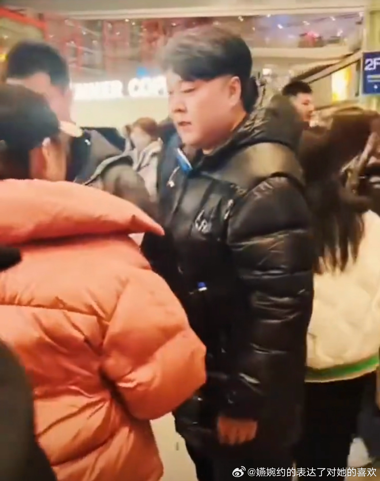 怎么忘记这回事，马琳的孩子为什么单独给王楚钦送花，莎头粉当初是怎么说的 