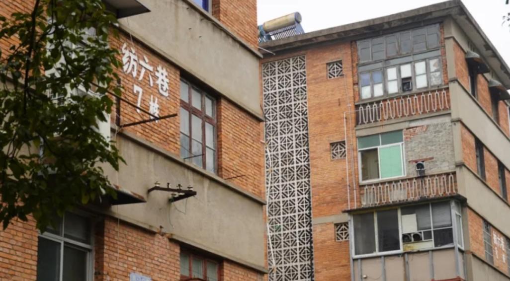 河南省的大学走出国门已蔚然成风！
河南省的大学都是河南自己的大学，没有一所是央属
