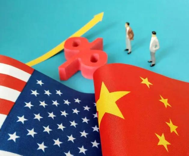 美军能打赢解放军吗？俄媒认为两军差距太大，除了人多，其他全是弱势。俄媒直戳要害，