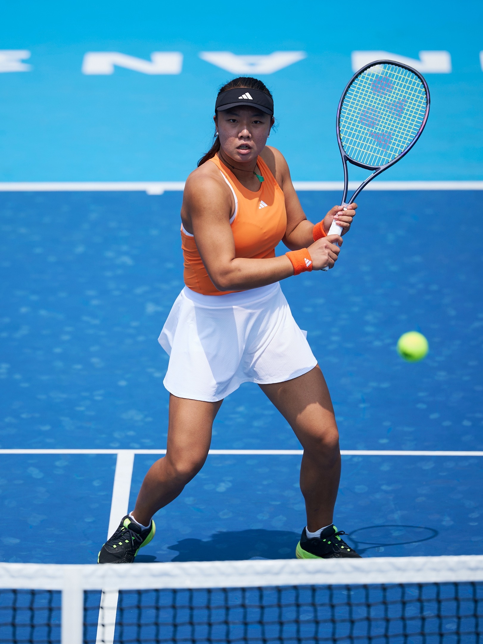 2026金安国际网球公开赛 第二场女单半决赛，2006年出生的小将任钰菲对阵资格