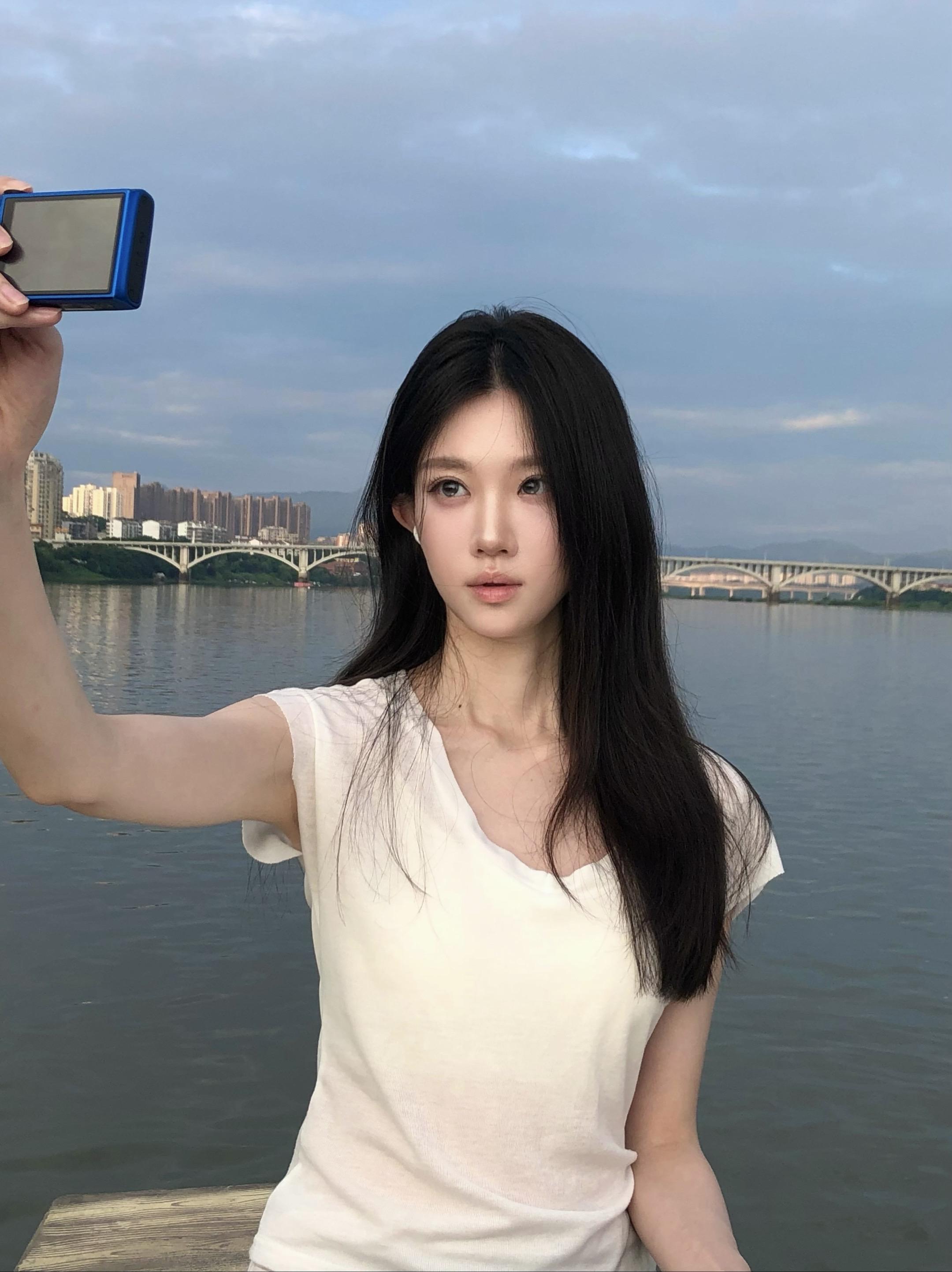 你好 我不是AI 别再给我判成ai了求求了