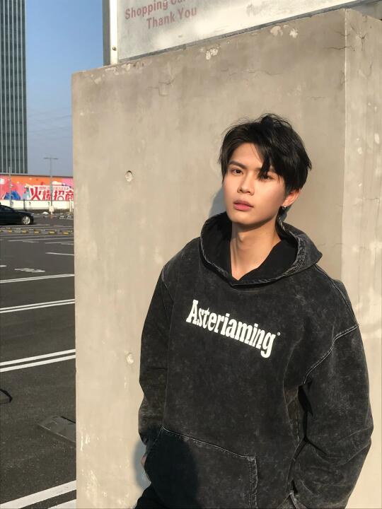 小麦色白羊男值不值得入？