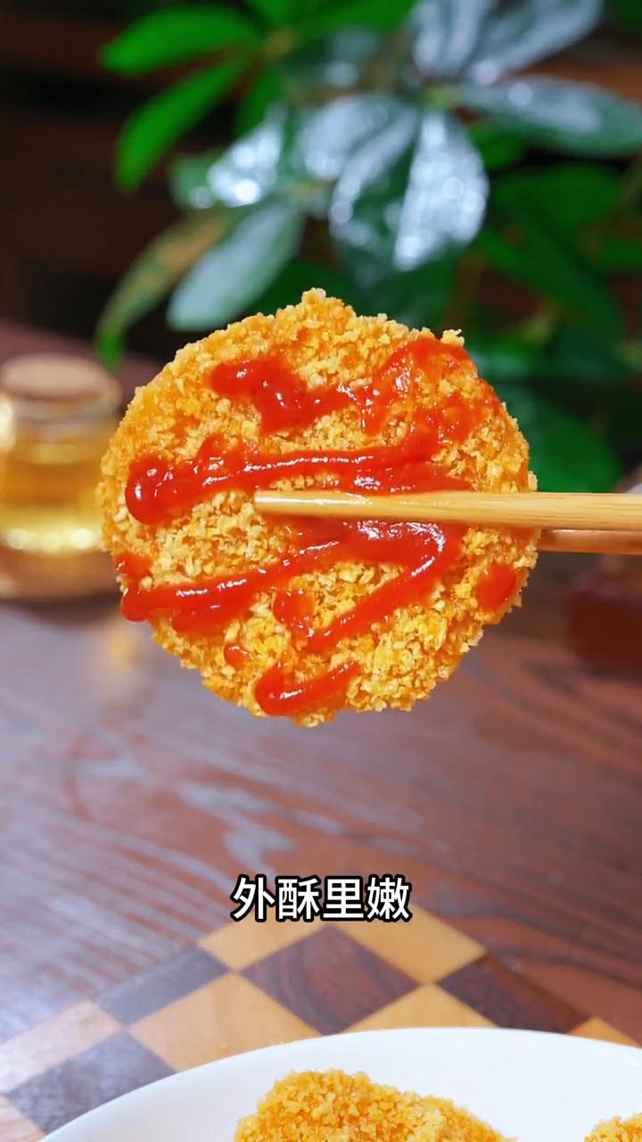 香蕉派。
我是做梦也没想到香蕉派多加了一步竟然这么好吃。楼下饭店68一份，自己动