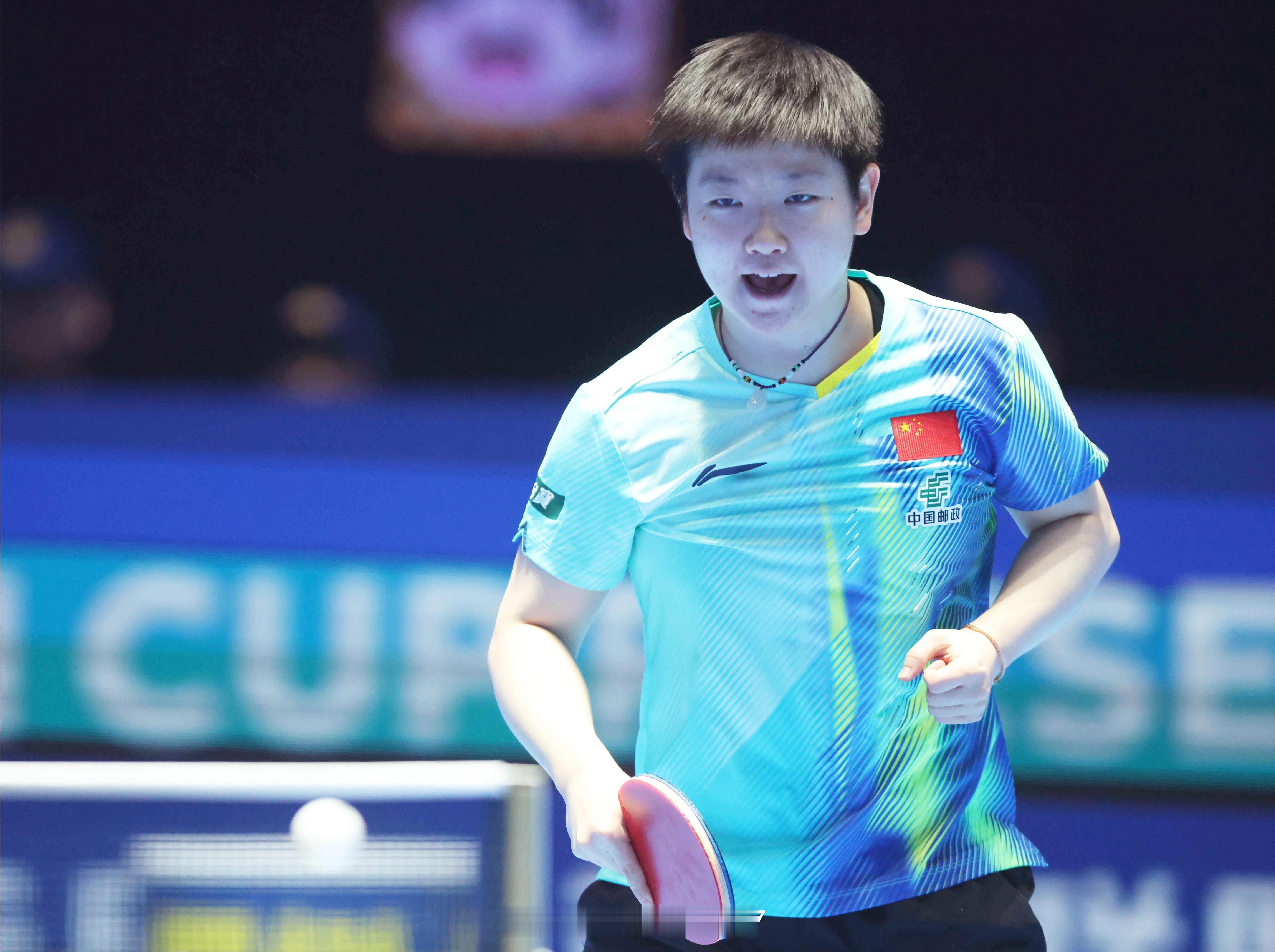 WTT新加坡大满贯女单1/8决赛18:35，孙颖莎vs石洵瑶，国乒内战。具体以开