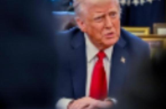 特朗普最近抛出了一个石破天惊的计划：要牵头组建一个全新的五国核心集团，敲定的核心