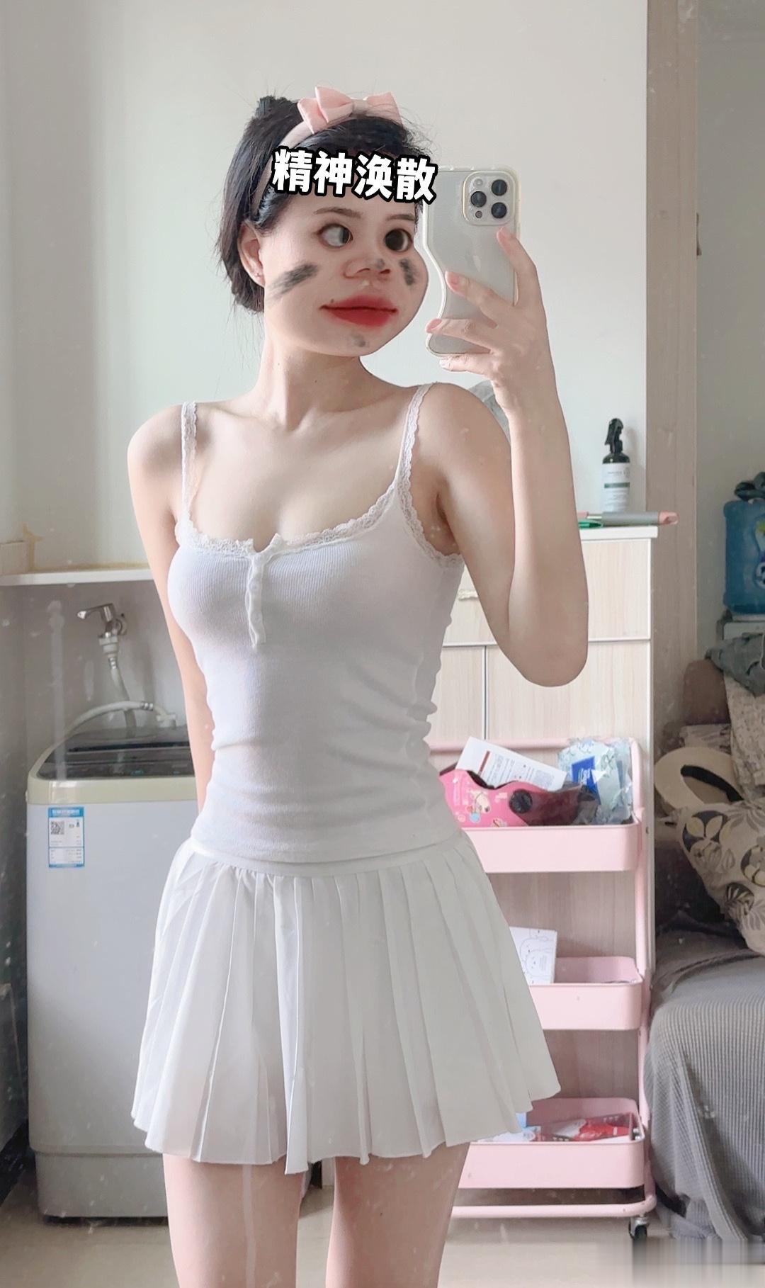 兜兜心想 妈妈拍照美就好了 我要什么形象 ​​​