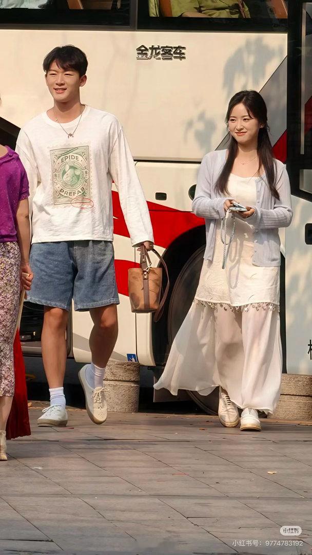 这对有没有cp感谁家豹豹猫猫 