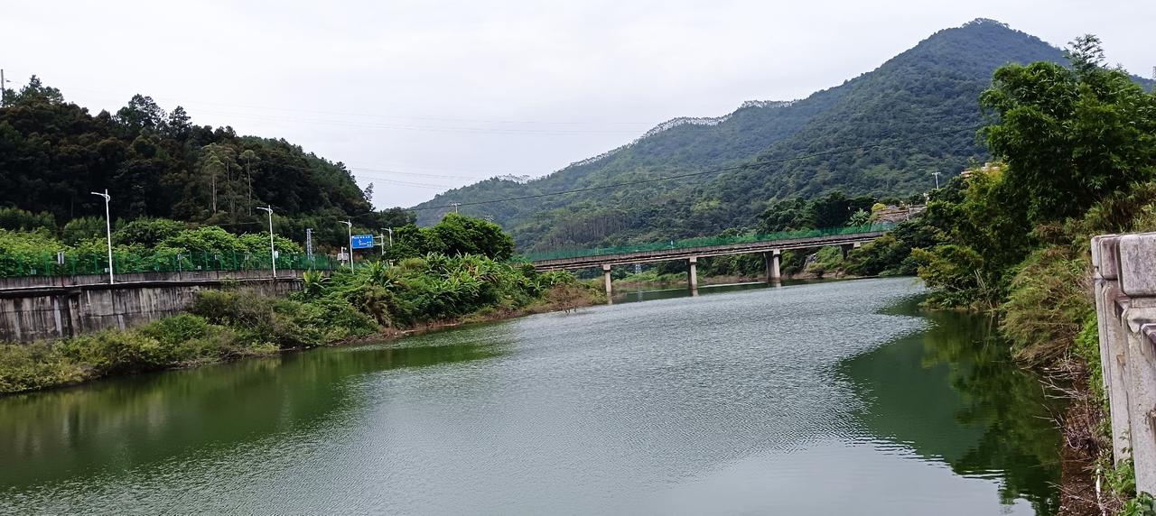 漳州市长泰区溪口——青山绿水