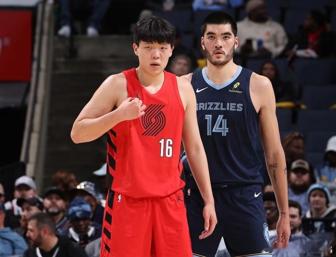 别总盯着杨瀚森的犯规问题了，贾伦杰克逊比他还离谱！杨瀚森容易犯规的问题在季前赛就