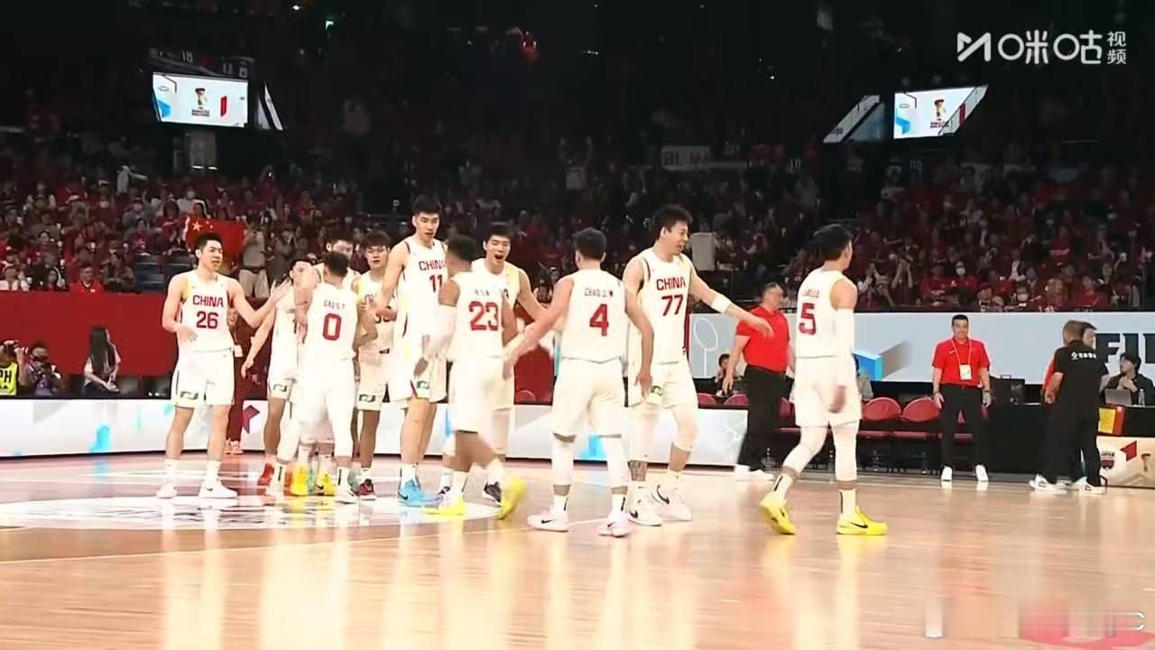 中国男篮马年开门红胡金秋20分 拿下！赢了！再怎么吹黑哨也没用！中国男篮87-8