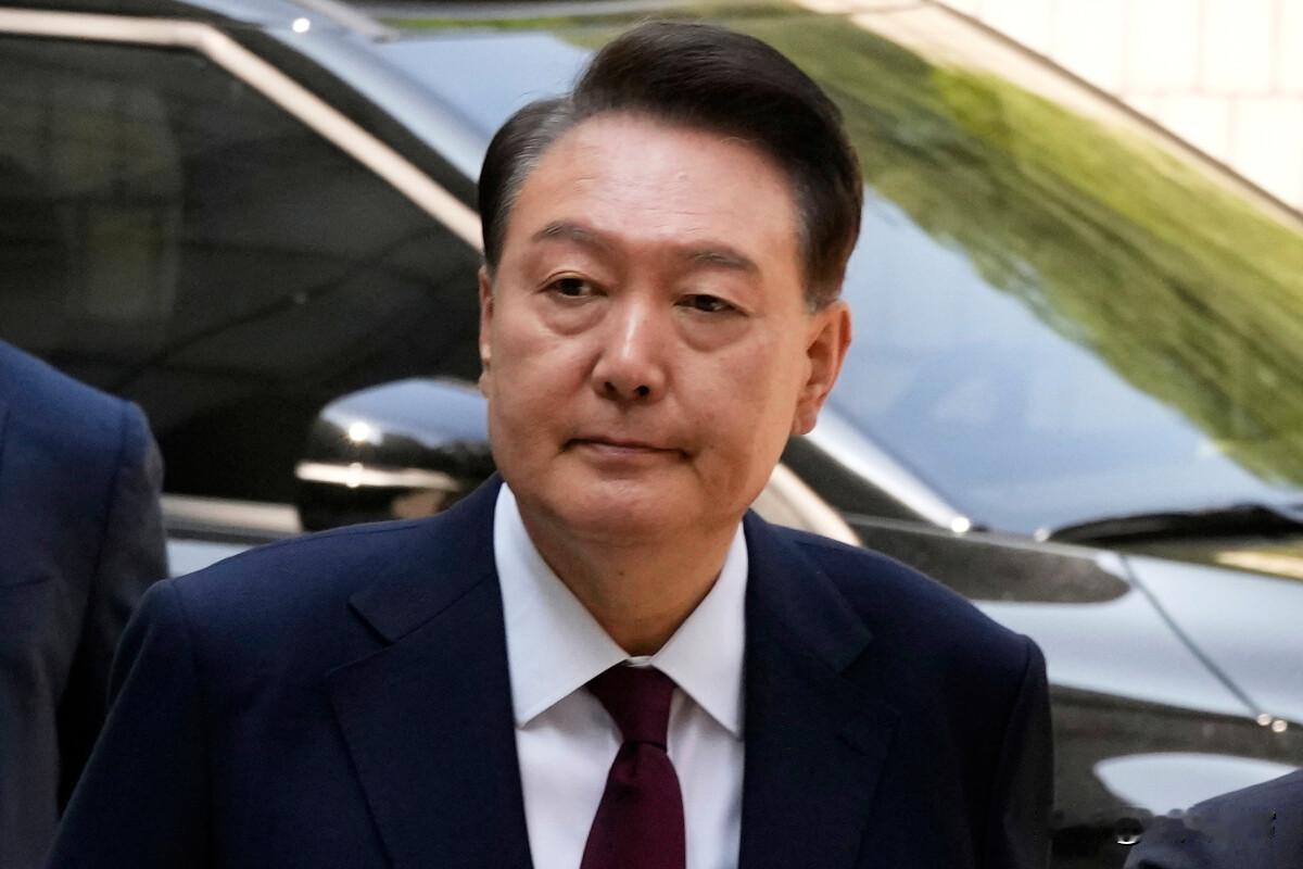 据韩国媒体韩联社报道，7月韩国最高法院把韩国前总统尹锡悦妨碍司法案的7年监禁判决