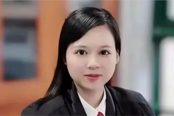 “中国越制裁我，我就越反华！”这话出谁？一个被吊销执照、冻结账户、踢出律师圈的深