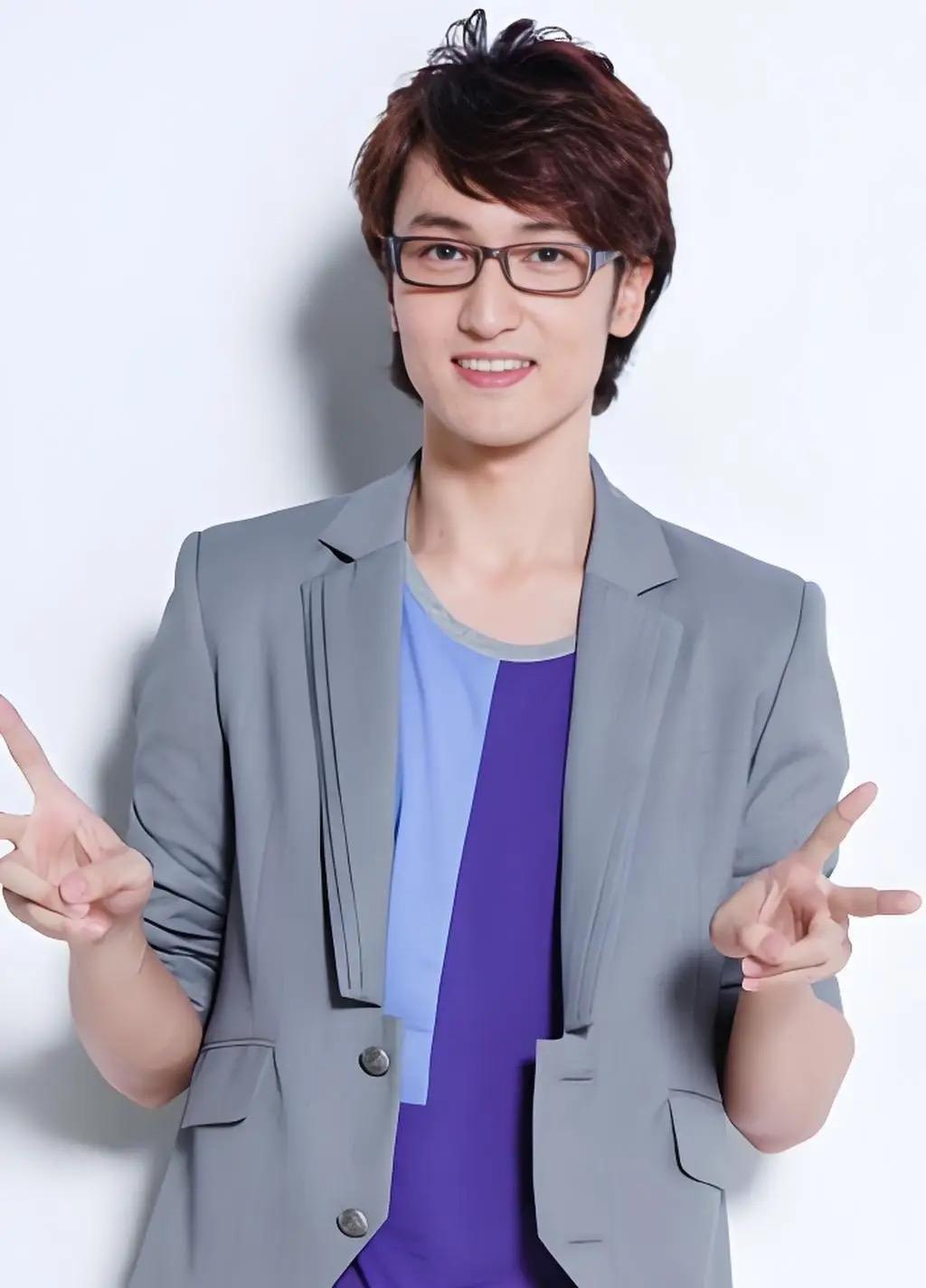 这还是我认识的王传君吗？

从《爱情公寓》的关谷神奇到《我不是药神》的吕受益，他