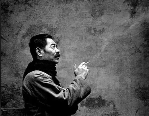 鲁迅说：“加减乘除算不出人间富贵，笔墨纸砚书不尽世上辛酸，望闻问切诊不出人心凉薄