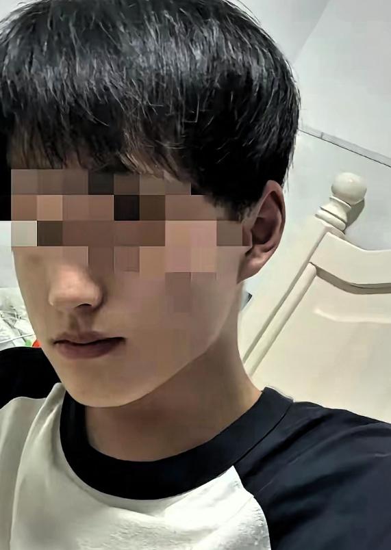 男孩来杭州打工借住姑妈家，发工资转了1500元给姑妈，姑妈收下说是水电费，还让他