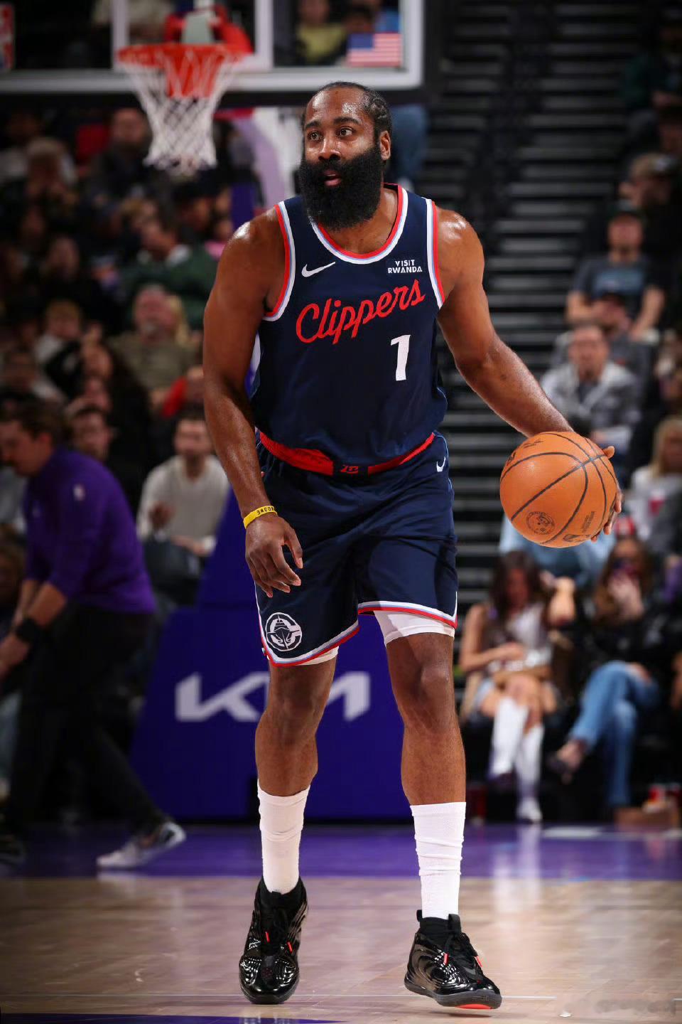 哈登 16分3板10助 W22L24[46/82]一场意料之中的胜利，开场的一波