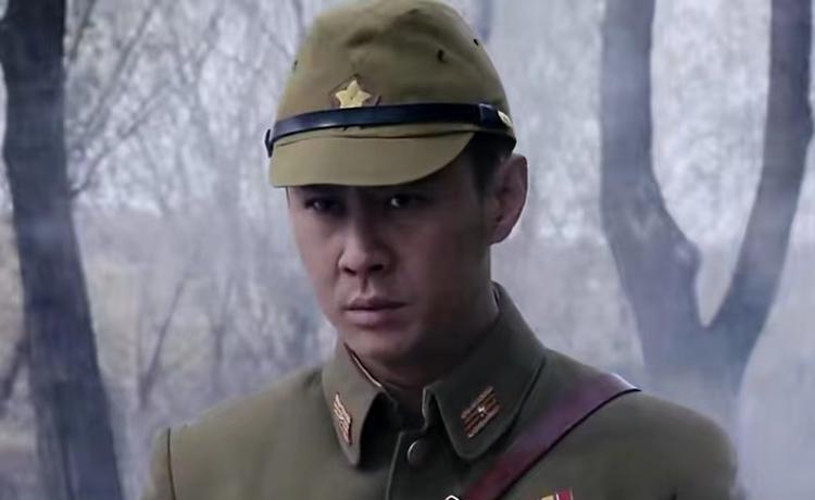 1939年，日军少将被击中腹部，军医为了取出子弹，只能切开他的肚子，谁知一发炮弹
