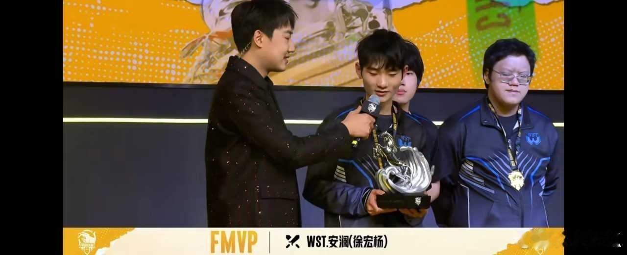 安澜本赛季同时获得K甲常规赛MVP以及总决赛的FMVP 