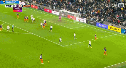 倒车请注意！佳夫上半场补时阶段两连击破门，纽卡1-0领先热刺