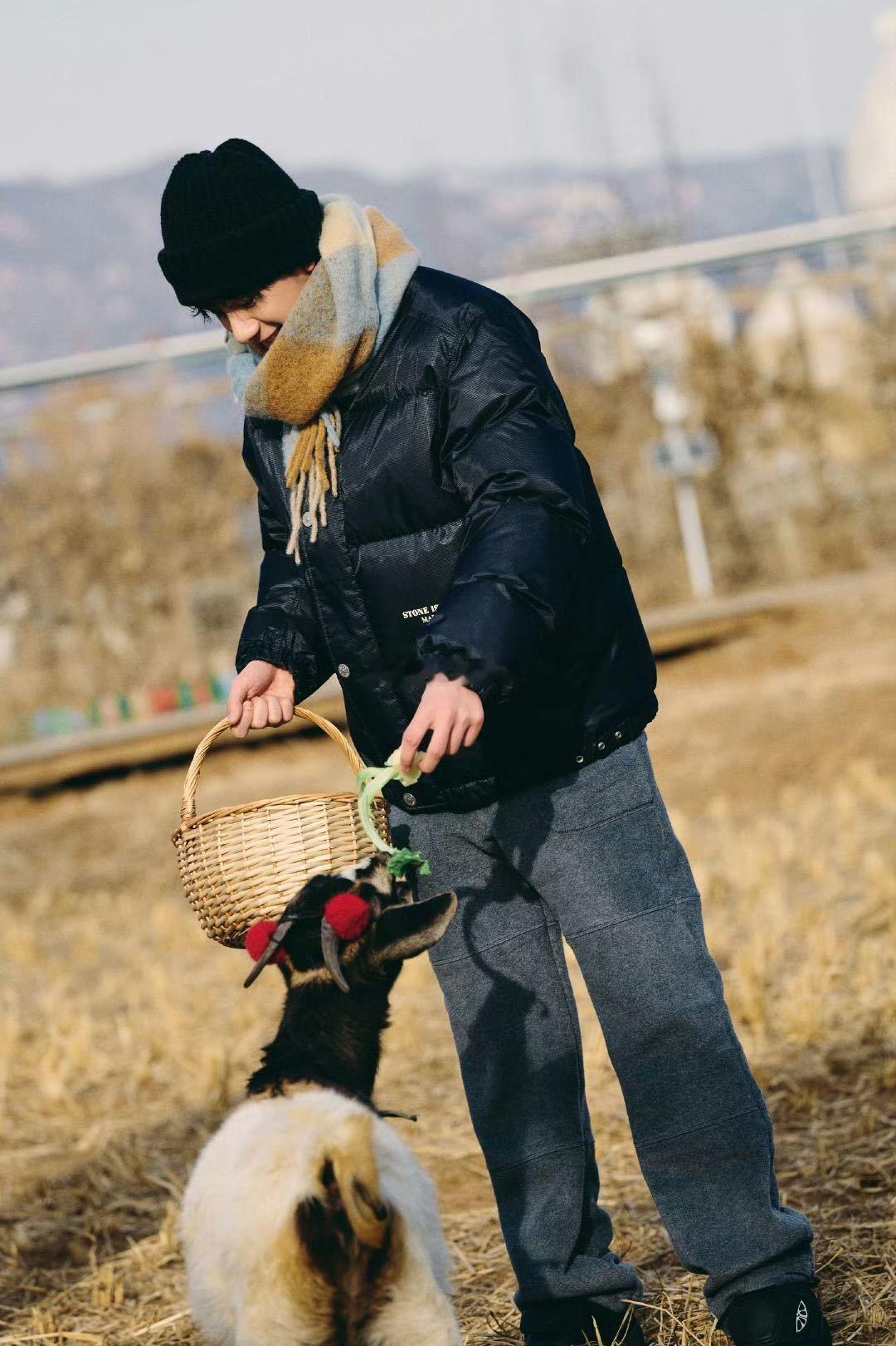 胡先煦用脑洞接住所有科幻命题  家人们谁懂！胡先煦的聊天粉今天又狠狠幸福住了，感