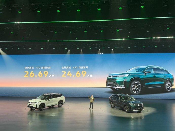 大众揽巡自己干自己了！高功率200千瓦272匹马力400牛米扭矩的新发动机，24