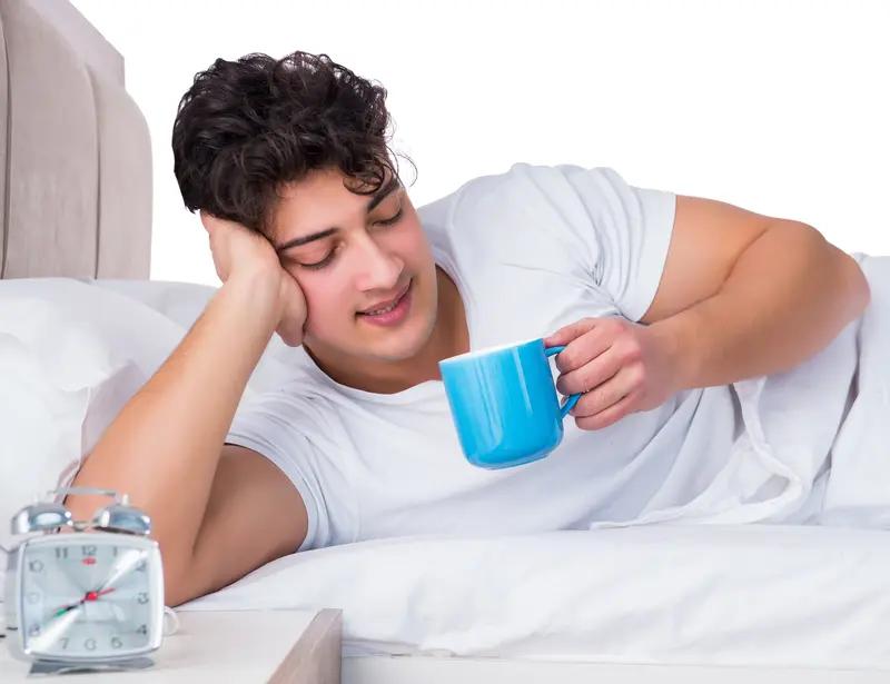 老年人经常失眠，睡前喝1杯，他轻松安眠到天亮