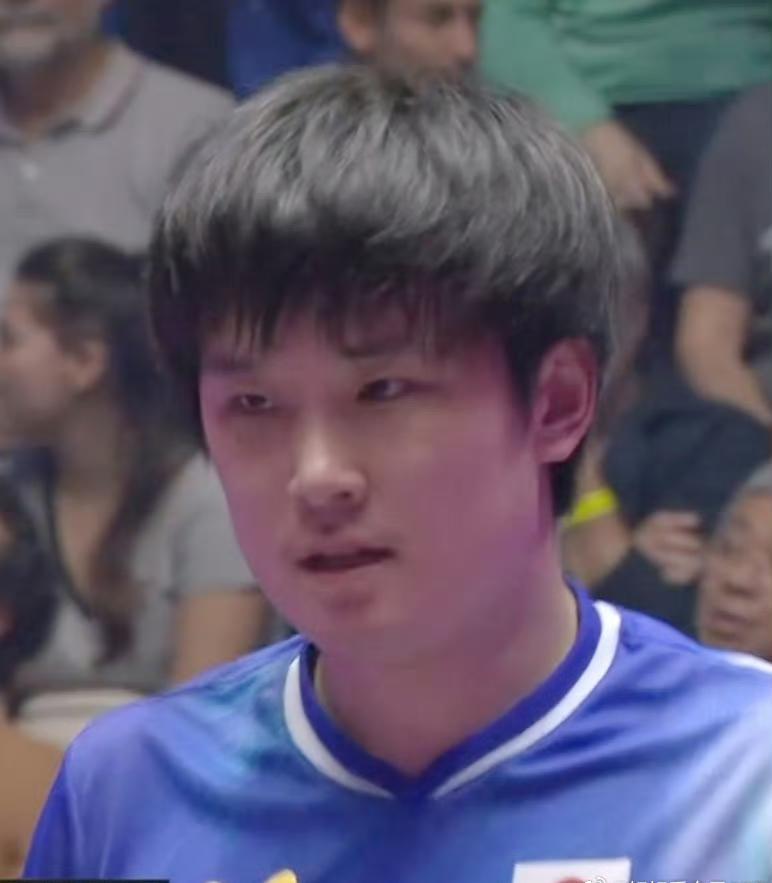 一起来欣赏张本智和惨遭淘汰的表情吧[吃瓜群众]，
不知道惨遭淘汰下场后的张本智和