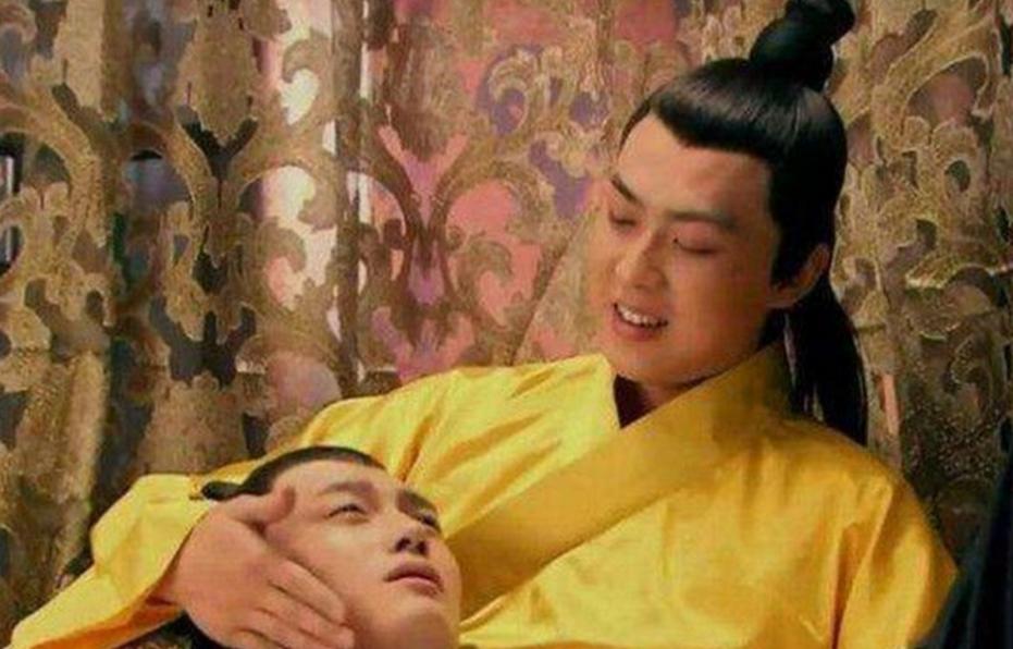 汉朝26位皇帝，竟有6位有养男宠的喜好，这可不是野史瞎编，司马迁在《史记》中专门