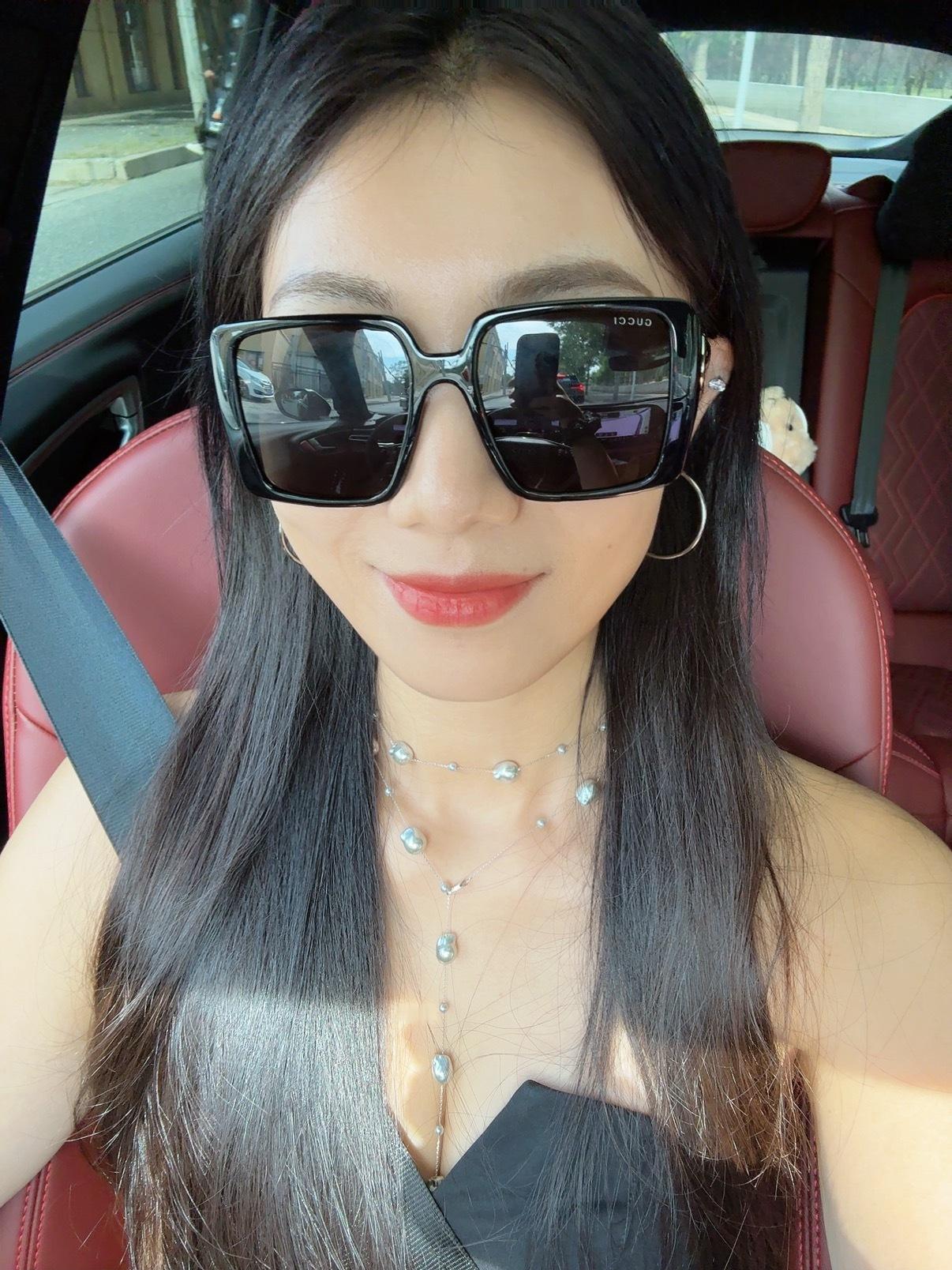 御姐出Gai去拍一台小可爱卷妹的日常ootd ​​​