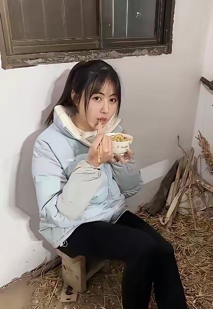 姑娘貌相端正 就是家穷 你会看上吗？