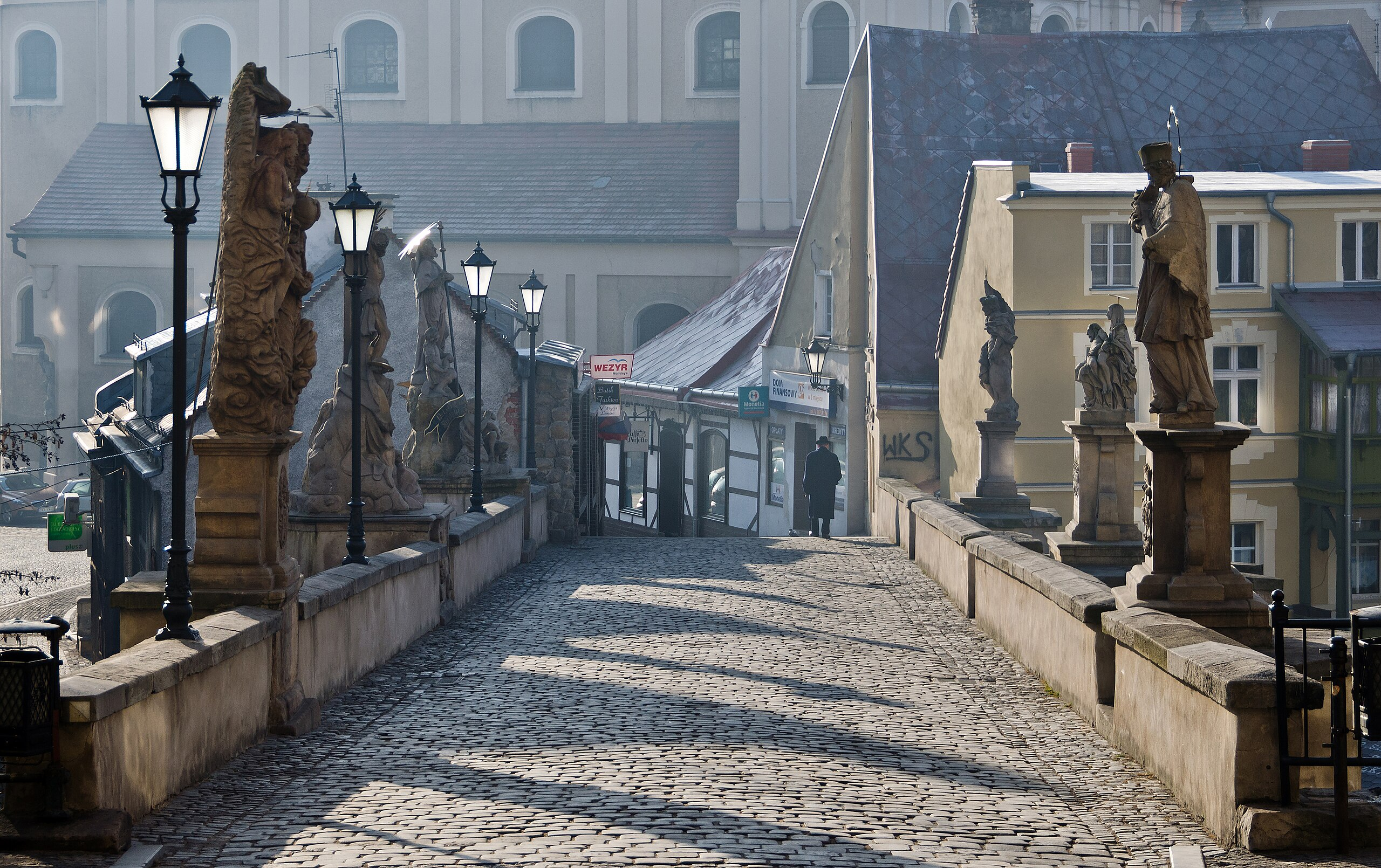 波兰克沃兹科的一座哥特式桥梁 