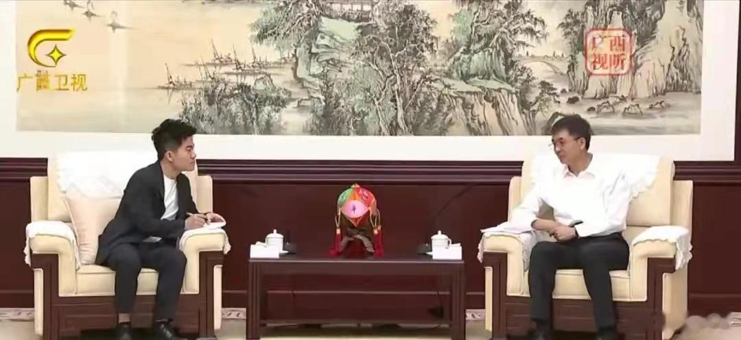 陈刚会见董宇辉，推广广西特色水果等农产品！ ​​​