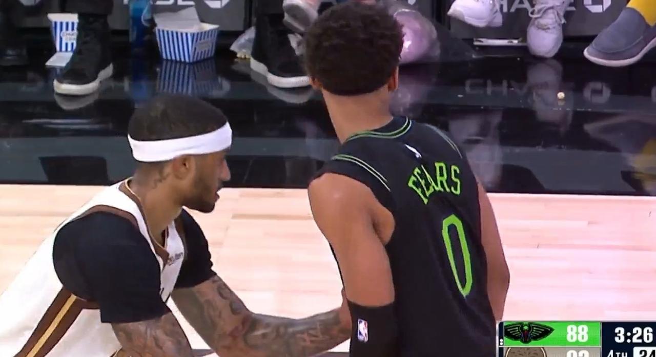 面对弱旅，勇士主场艰难取胜


今日北京时间9：30，勇士继续坐镇主场，迎战来访