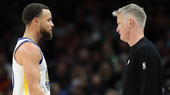 科尔澄清了此前的评论认为勇士队已过巅峰期。科尔认为现在的勇士队依然有希望夺得总冠