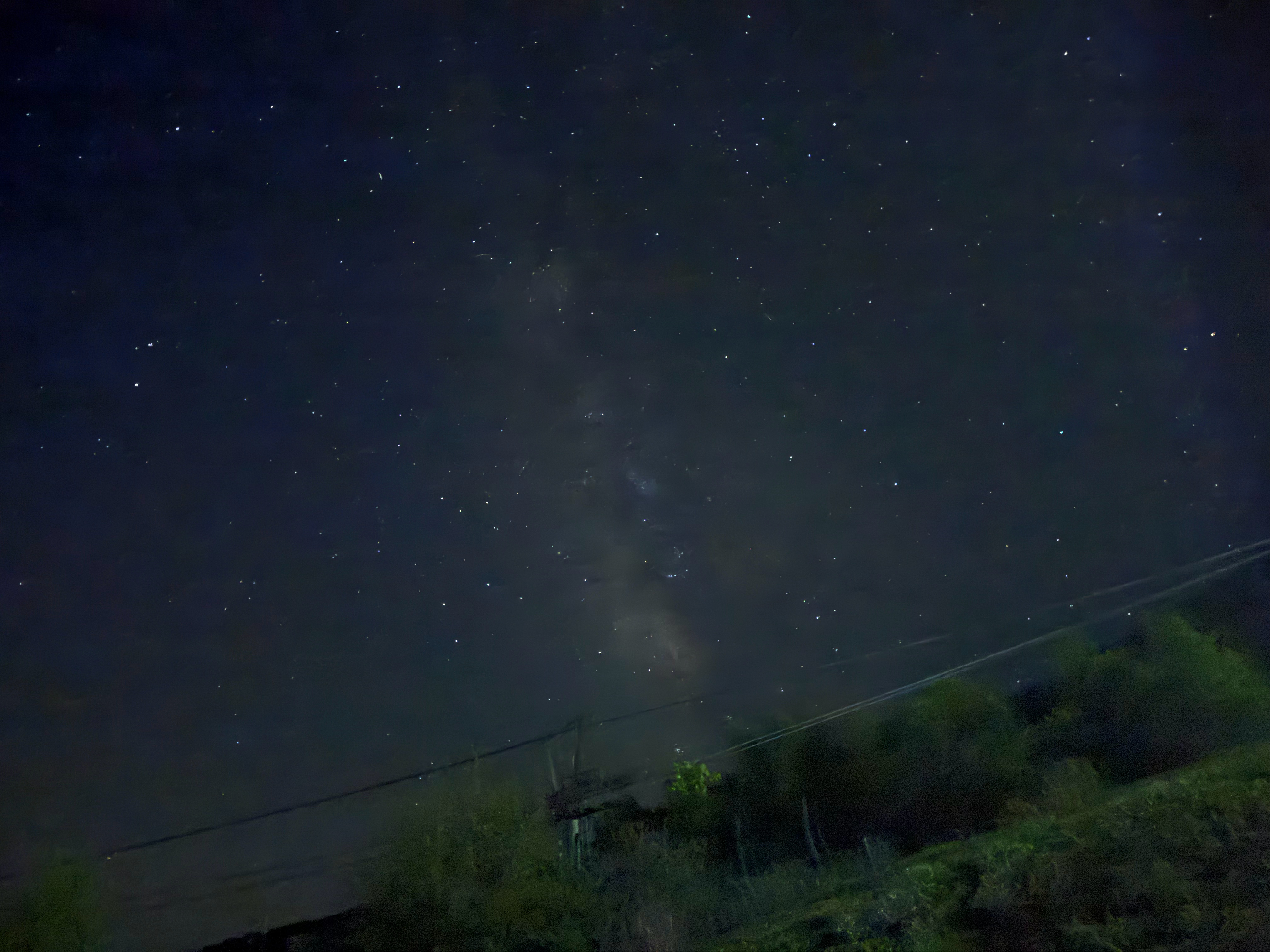 夜爬北京第一高峰·东灵山⛰️强度一般，轻松拿下景色一绝，满天的繁星，还有肉眼清晰
