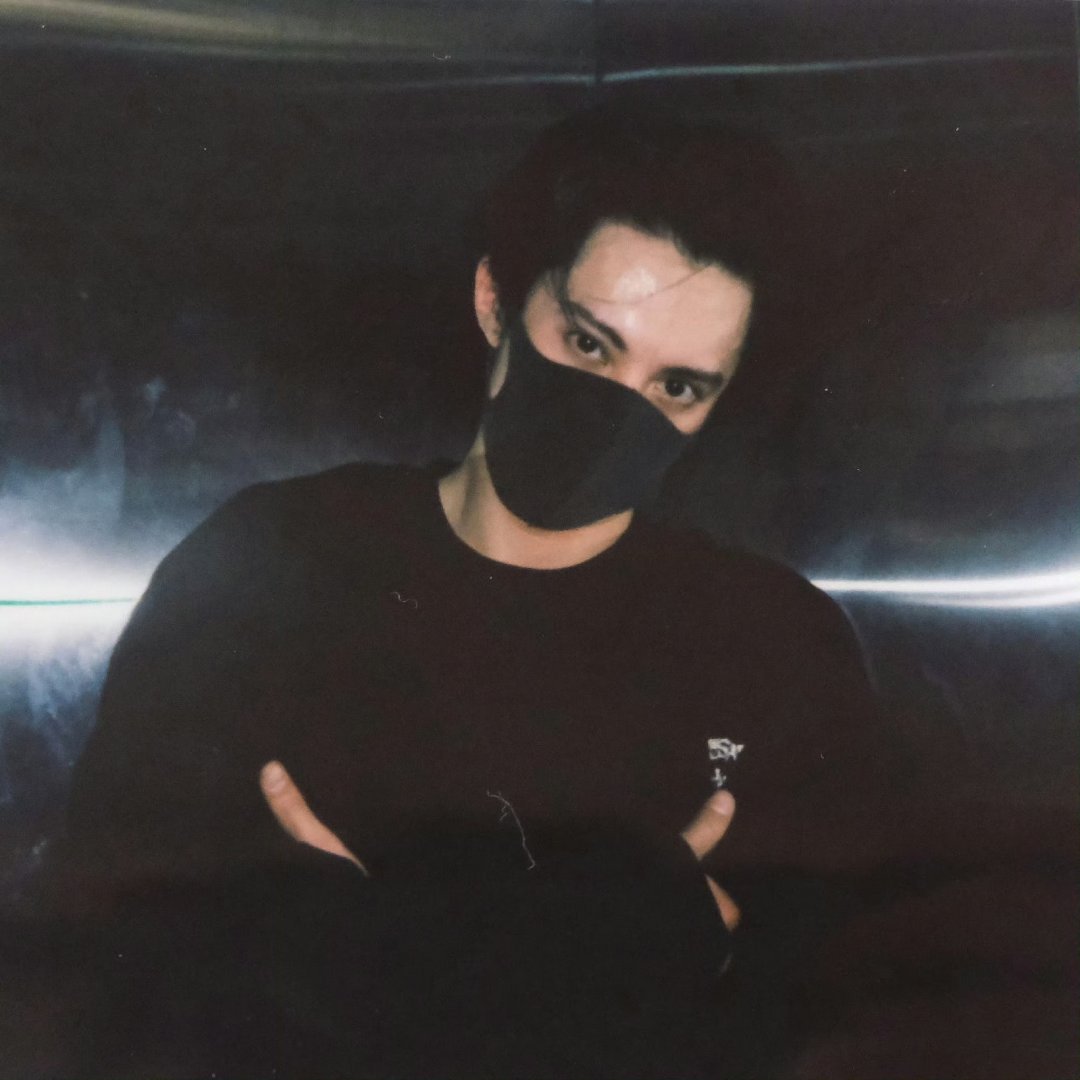 王鹤棣为新角色修了细眉[憧憬] ​​​