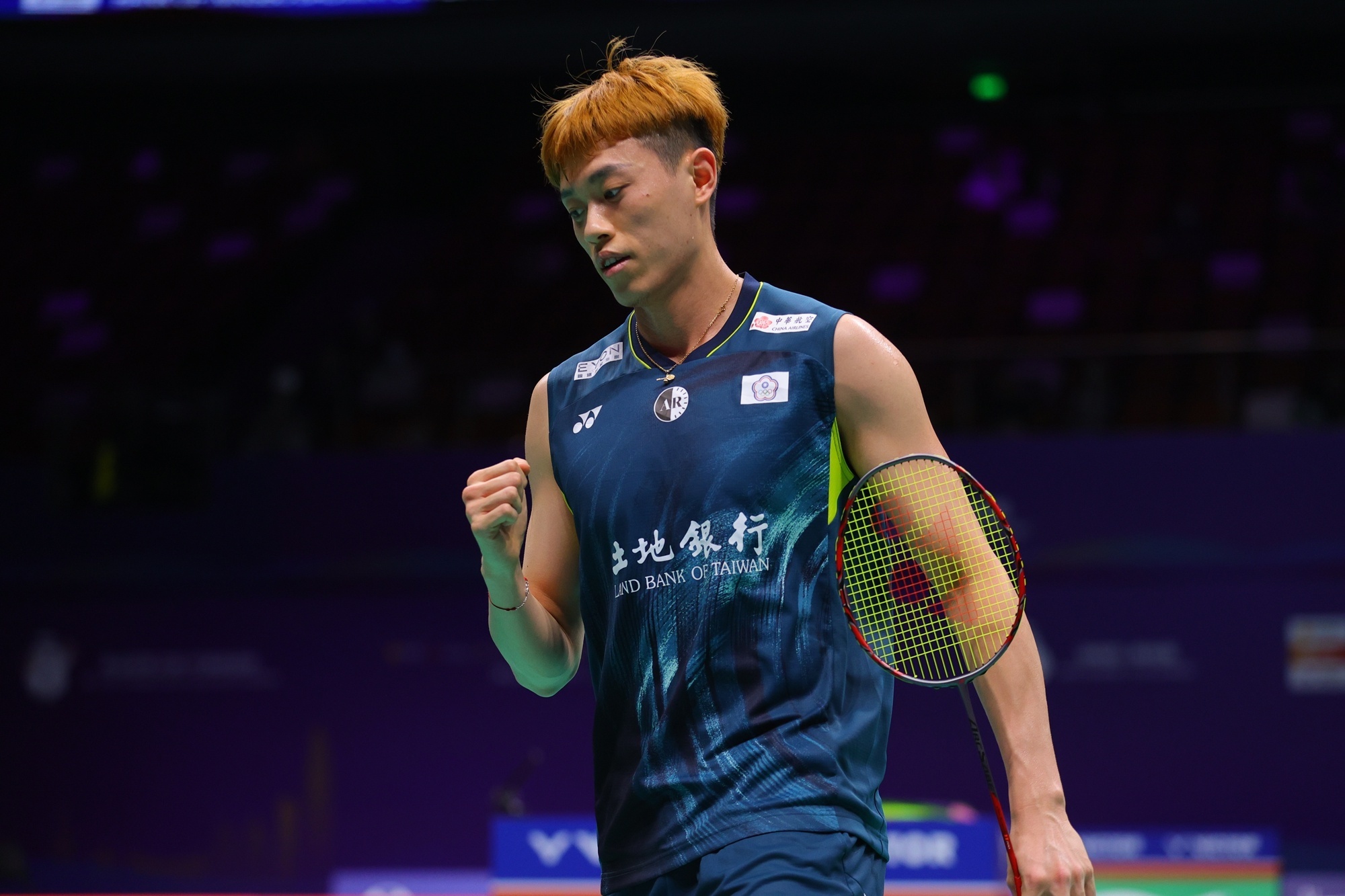 林俊易 17-21、21-13、21-18 🇮🇳拉克什亚半决赛：林俊易 vs