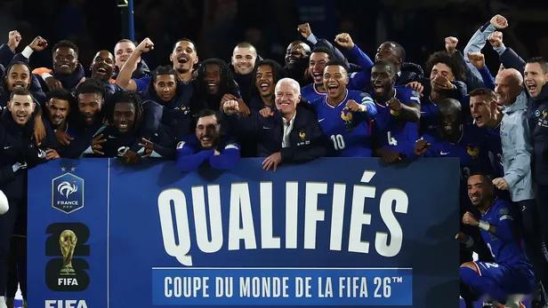 法国队顺利晋级2026美加墨世界杯，他们能否明年绣上第三颗星？预选赛对手太弱，法