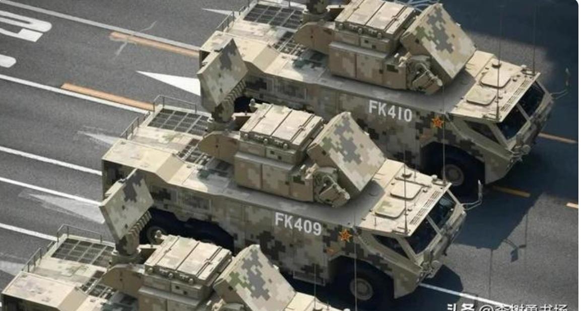 塞尔维亚阅兵惊现中国“黑科技”！
塞尔维亚的阅兵彰显了中国先进装备的崛起，尤其是