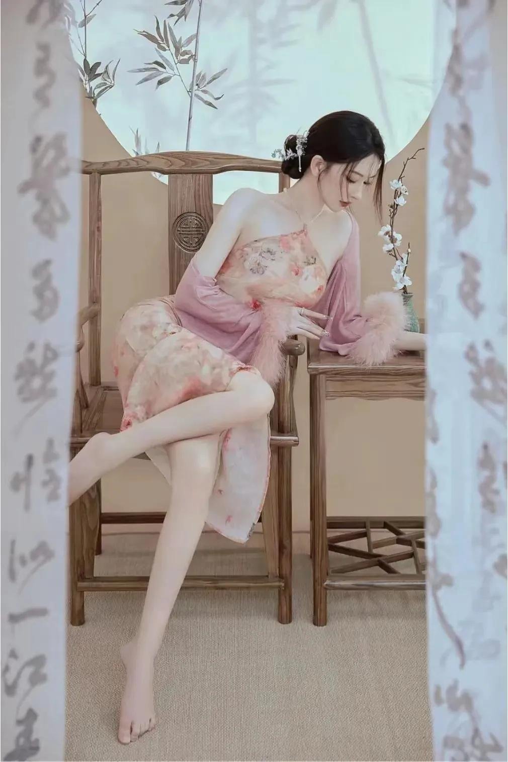 性感旗袍 ​​​