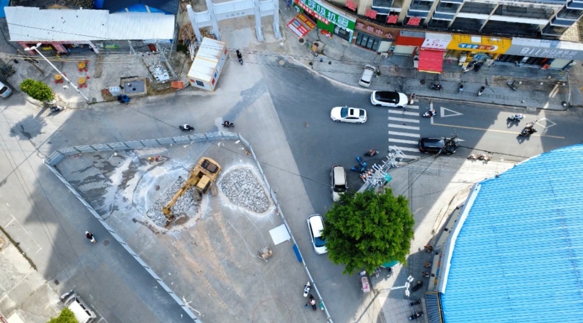 玉林石南老街坊公园玉林市兴业县石南镇老街坊前广场建设一个口袋公园，目前已经开工。