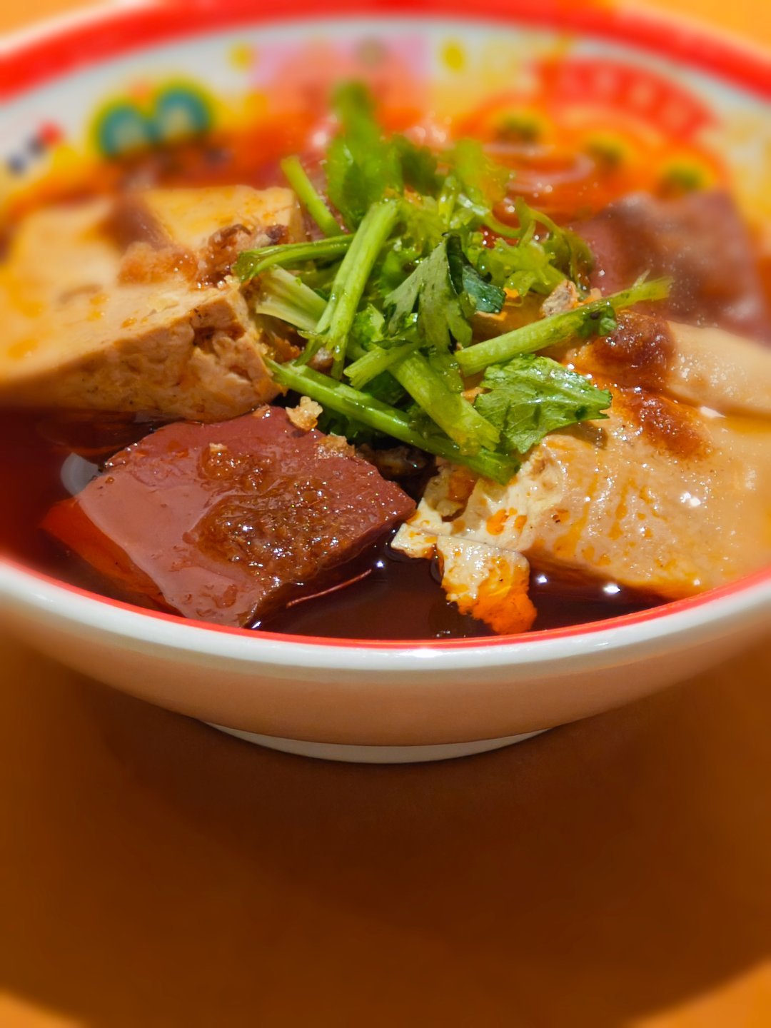 益田假日广场的这家新店是我的新晋食堂，自从白杨包子倒了，我终于又找到了可以反复吃