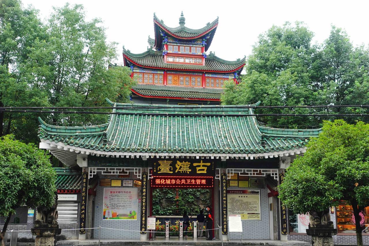 很多朋友问汉中的旅游攻略，我整理了一份哈，供参考，希望对大家有帮助！

汉中市区