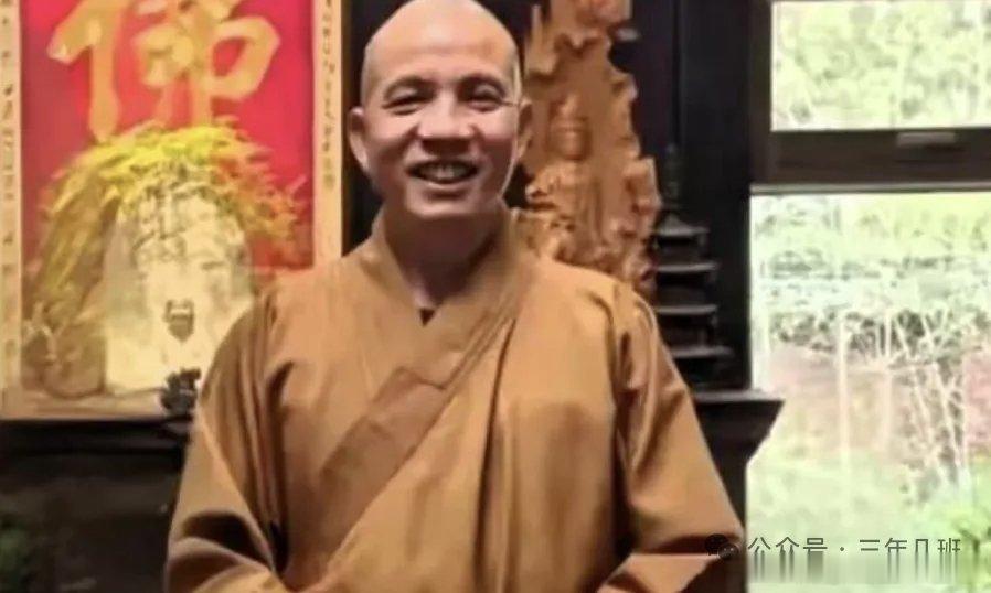 【少林寺新住持刚上任就被骂翻：开200万路虎、说话像企业家，网友：这和尚不像“和