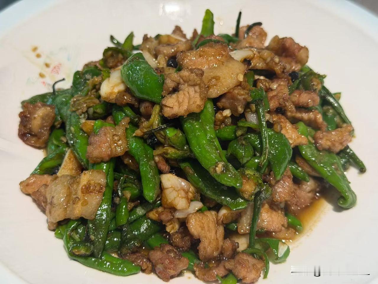 家常小炒肉，下饭神器，色香味俱全，百吃不厌。