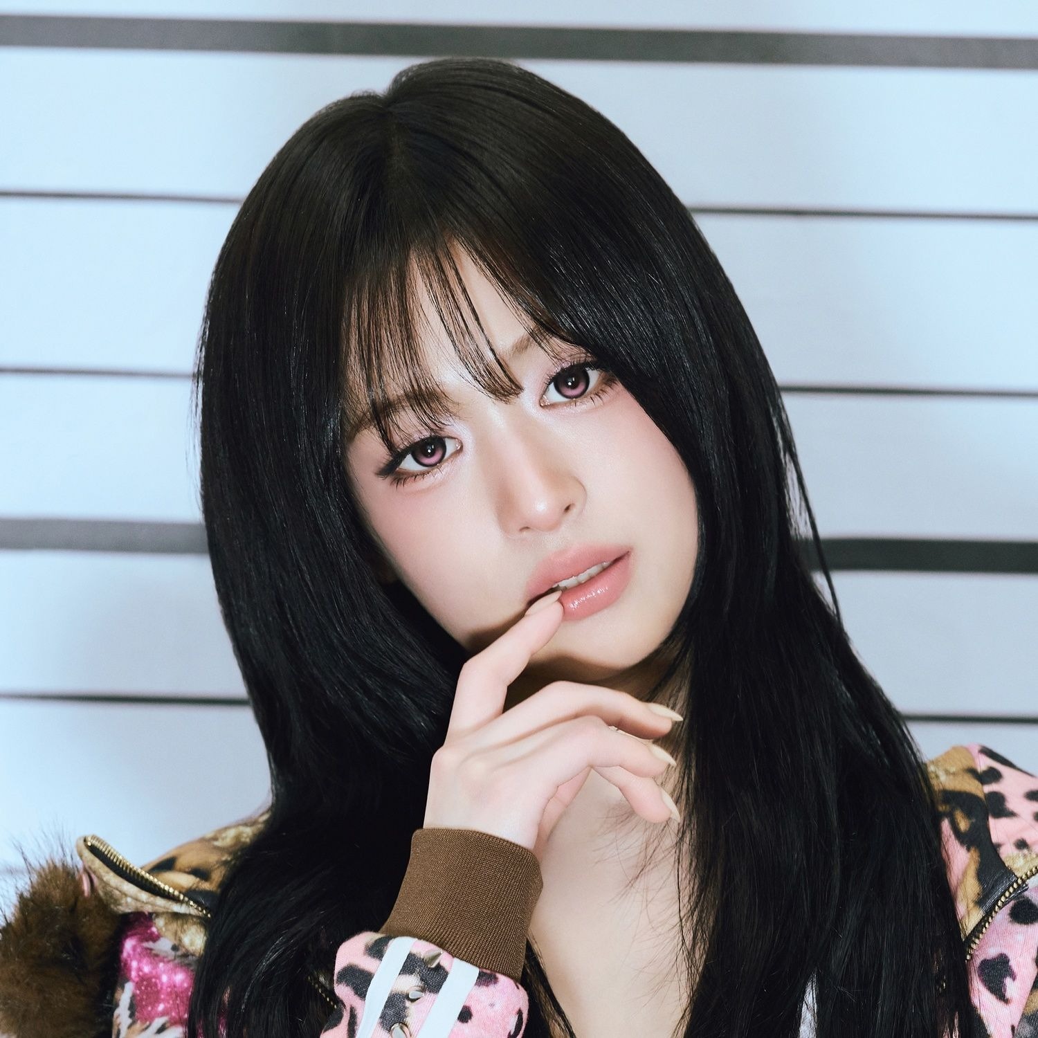 AHyeon  知道大家对这次回归的不公平待遇非常生气 但是希望大家可以冷静下来