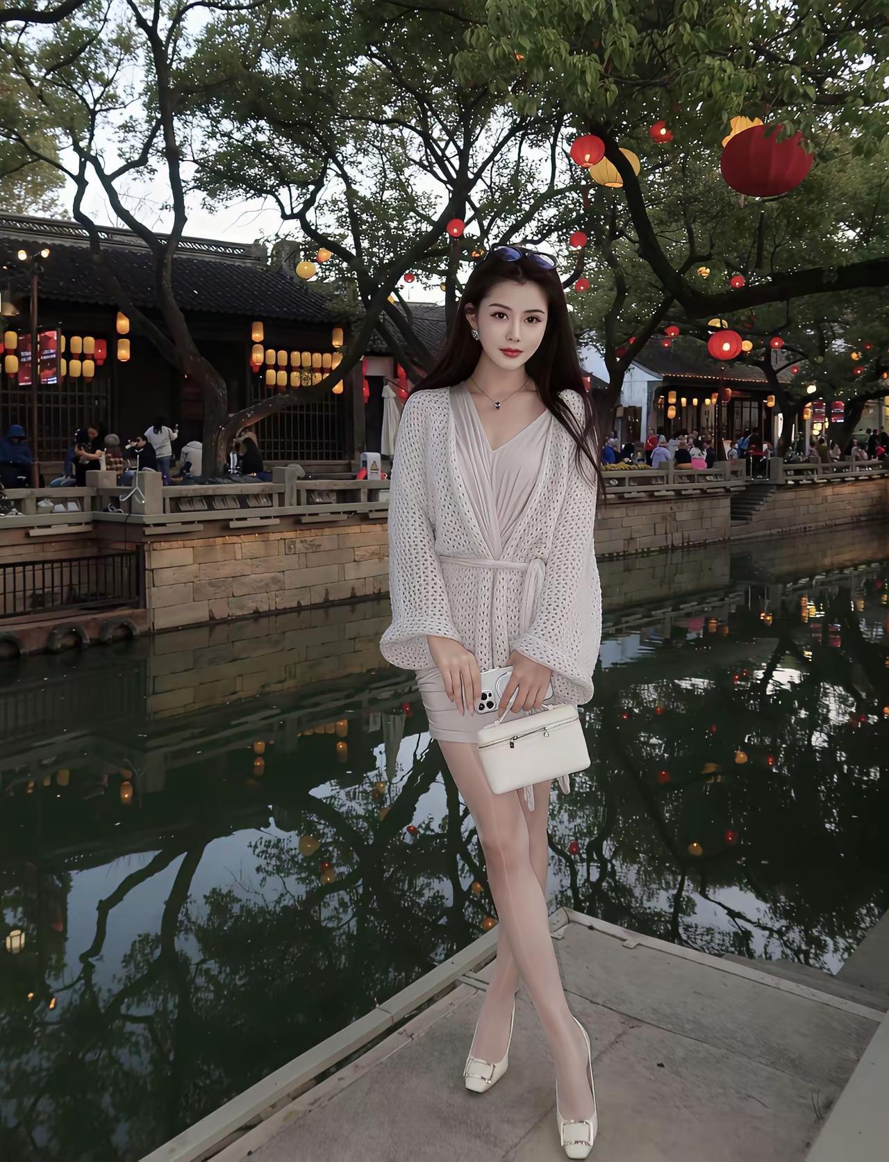 芙蓉不及美人妆，水殿风来珠翠香什么样的美人算是东方美人 美女之美究竟体现在何处？