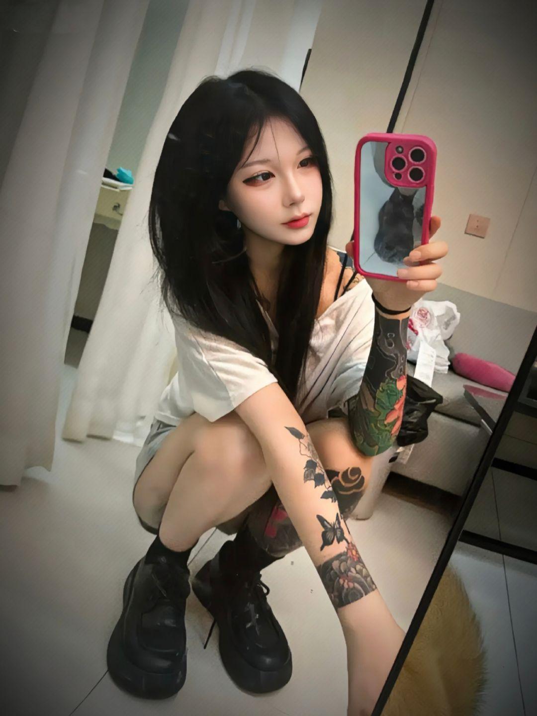 我也有个花臂梦 奈何家父略懂拳脚.